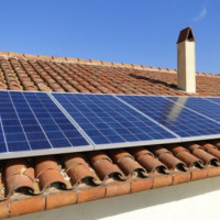 Mga scheme at pamamaraan ng pagkonekta ng mga solar panel: kung paano maayos na mai-install ang solar panel