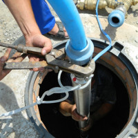 Doe-het-zelf waterputopstelling: hoe een waterbron op de juiste manier uit te rusten