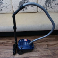 Suriin ang cleaner ng Samsung SC4140: isang matibay na workhorse nang walang mga frills
