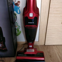 Tổng quan về máy hút bụi Polaris PVCS 1125: chổi điện nhanh nhẹn cho người lười nhất