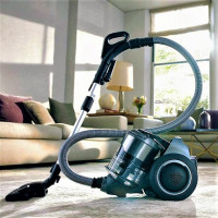 Ang mga vacuum cleaner na may Anti-Tangle turbine: nangungunang sampung modelo at mga rekomendasyon para sa mga customer