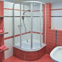 Kết nối cabin tắm với hệ thống thoát nước và cấp nước: hướng dẫn từng bước