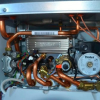 Reparatie van een gasketel Vaillant: decodering van gecodeerde onregelmatigheden in het werk en methoden om problemen op te lossen