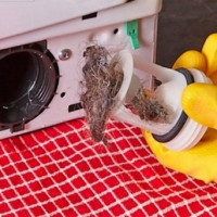 Hoe een filter in een wasmachine te reinigen: een overzicht van best practices