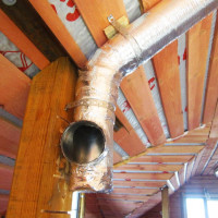Hoe ventilatie op een koude zolder te isoleren: de specifieke kenmerken van thermische isolatie van luchtkanalen