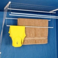 Plafonddrogers op het balkon: vijf populaire modellen + tips voor kiezen en installeren
