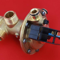 Hoe een driewegklep in een gasboiler te controleren: doe-het-zelf klep check instructies