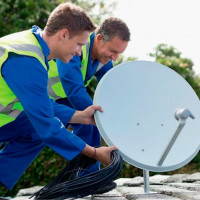 Samodzielna instalacja anteny satelitarnej: szczegółowe instrukcje dotyczące instalacji i konfiguracji anteny satelitarnej