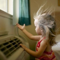 Onderhoud van split-systemen: doe-het-zelf schoonmaken, repareren en tanken van klimaatapparatuur