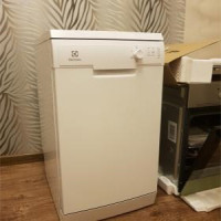 Przegląd zmywarki Electrolux ESF9423LMW: zestaw niezbędnych opcji w przystępnej cenie