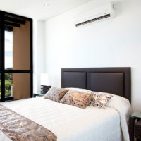 Kung saan kukuha ng alisan ng tubig ang air conditioning: mga kaugalian at mga pagpipilian para sa sistema ng kanal para sa isang split system