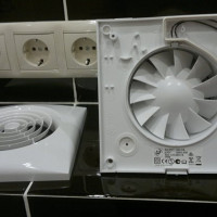 Afzuigventilator in de badkamer: tips voor klanten + tien van de beste aanbiedingen op de markt