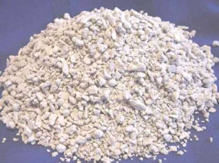 Zeolite bilang isang materyal para sa isang homemade filter na aparato