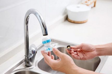 Máy sục khí để tiết kiệm nước