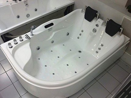 Ang paggamot sa pagtutubero pagkatapos kumuha ng mga pamamaraan ng tubig