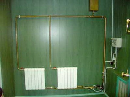 Tweepijpsverwarming in een woonhuis