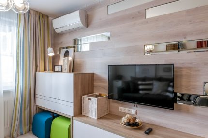 Outlets plaatsen in de woonkamer