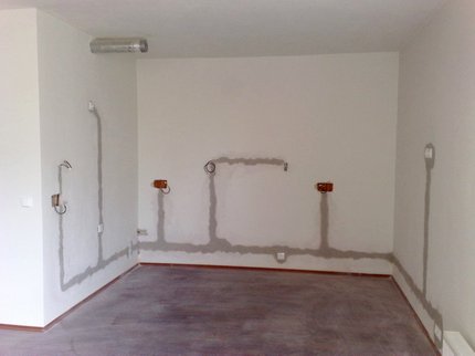 Replacing the wiring in the room
