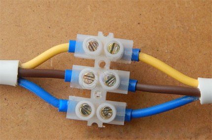 Mounting Terminal Blocks