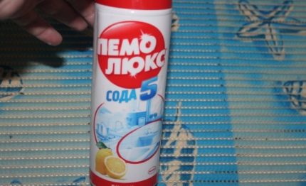 Làm sạch bồn tắm khỏi ô nhiễm