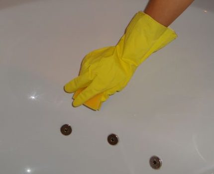 Pangangalaga ni Jacuzzi