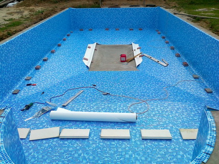Materialen voor het waterdicht maken van zwembaden