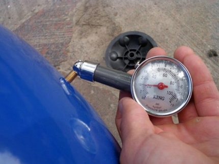 Manometer voor accumulator
