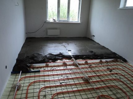 Pagbubuhos ng screed