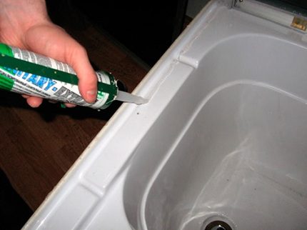 Reparatie van acrylproducten