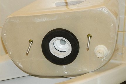 Gedemonteerde toiletpot
