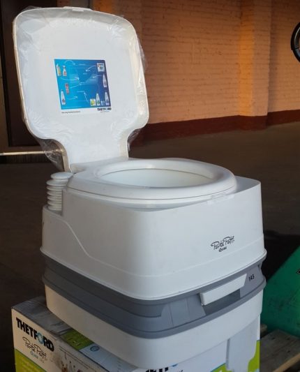 Modèle de placard liquide