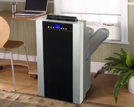 Installation af et klimaanlæg med to kanaler
