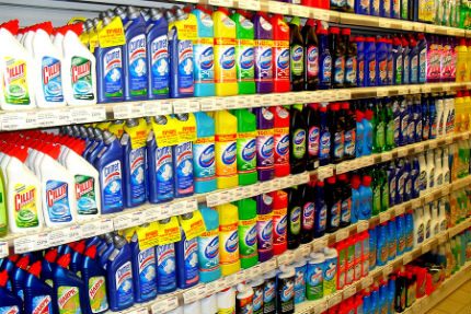 Chất tẩy rửa nhà vệ sinh chuyên dụng