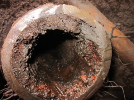 Cast iron pipe clogging
