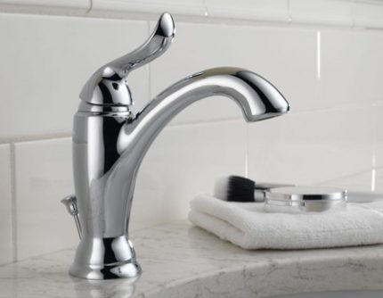 Lever mixer