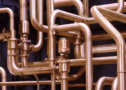 Tuyaux en cuivre pour l'installation d'alimentation en eau