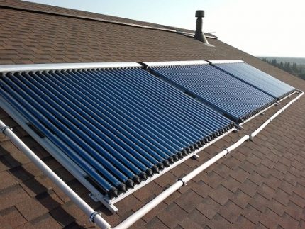 Pang-industriya na modelo ng isang solar kolektor