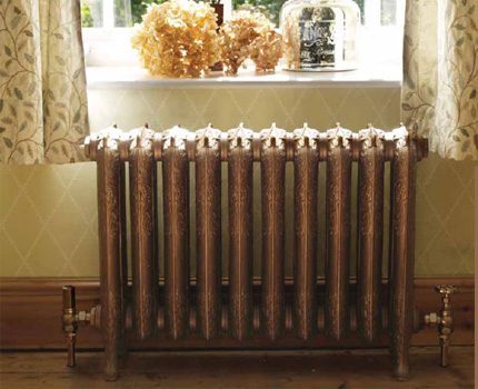 Gietijzeren batterijen in het interieur