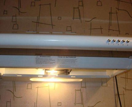 For carbon hoods, no air duct is needed