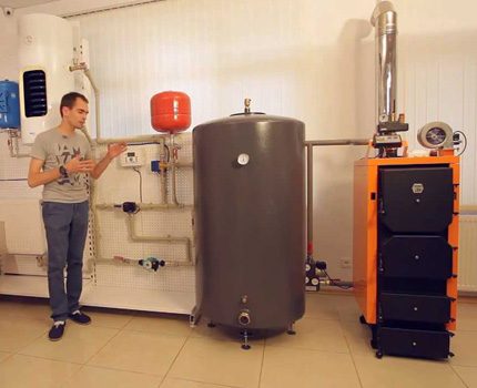 De eigenaar van het huis kan de ketel zelf installeren