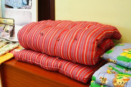 Vieux matelas de grand-mère
