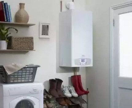 Gasketel in de bijkeuken