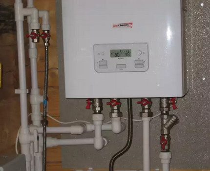 Dubbelcircuitketel aan de muur