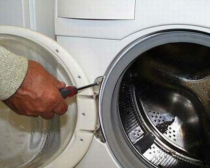 Thay thế các bộ phận nở bị hư hỏng