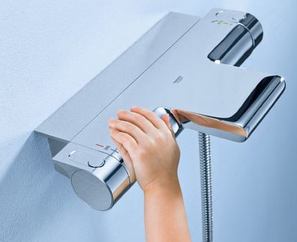 Máy trộn với bộ điều nhiệt Grohe