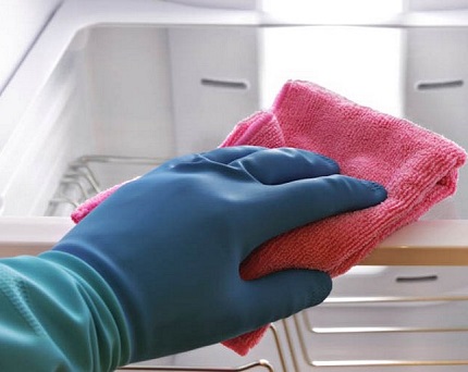 Refrigerator cleaning