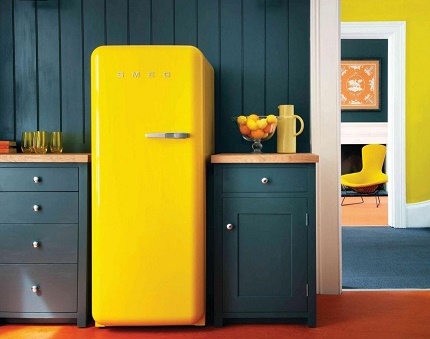 Réfrigérateur série FAB à l'intérieur de la cuisine