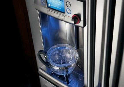 Machine à glace et distributeur