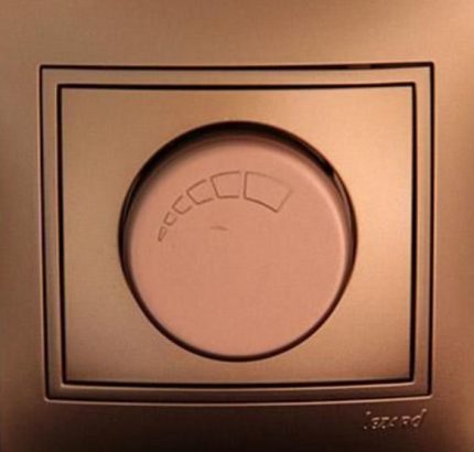 Dimmer Mira brand Lezard