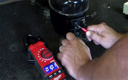 Compressor Test Using a Multimeter